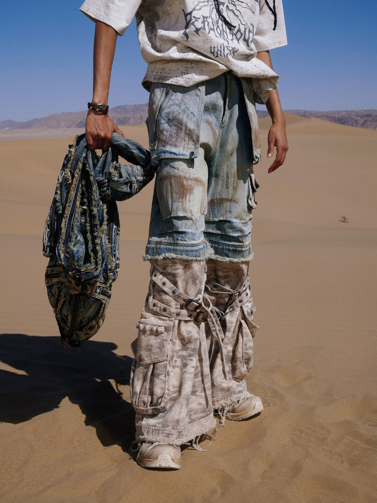 Detachable Paneled Camo Baggy Jeans